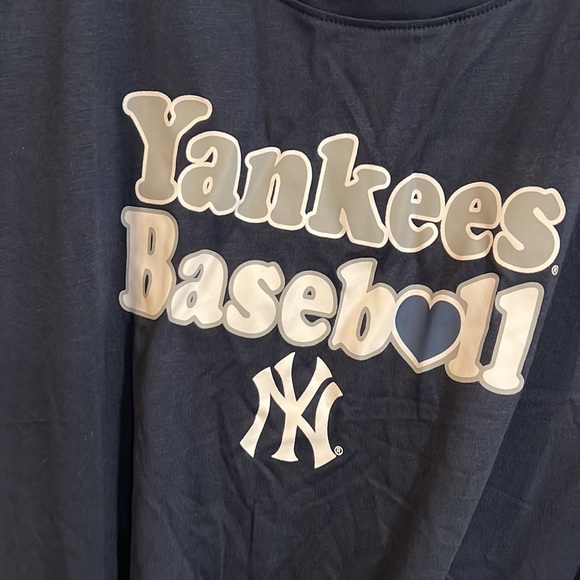 MLB Yankee shirt size XL NWT - Picture 2 of 5